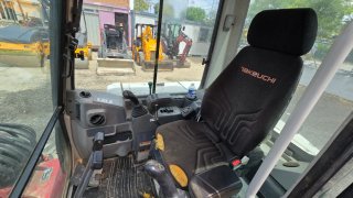 Mini excavadora Takeuchi TB250 giratoria