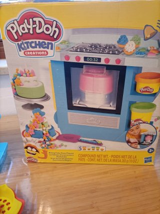 Play-Doh Kitchen Creations Forno Giocattolo
