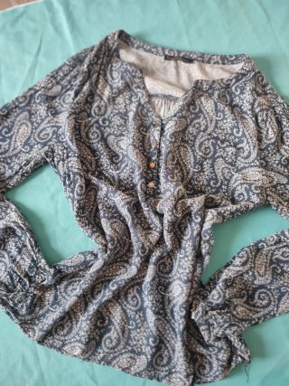 Blusa Paisley Talla 40