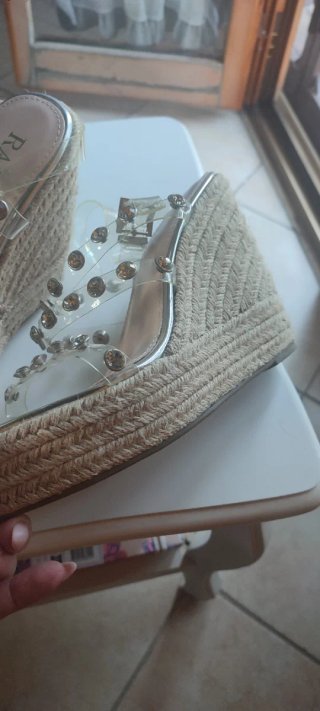 Sandali donna con zeppa e strass