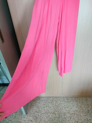 Mono largo rosa Sisü