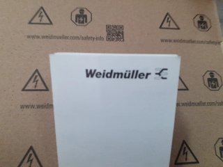 Caja 75 unds. Terminales de riel