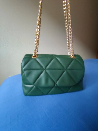 Bolso Acolchado Cadena dorada