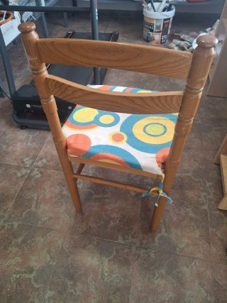 Silla de madera