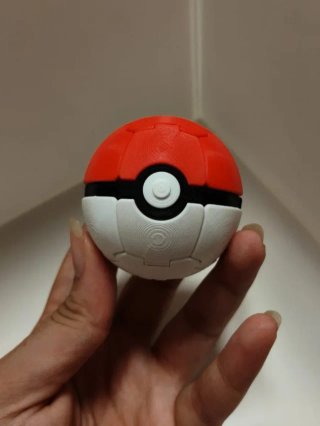 Poké Ball Fidget Toy