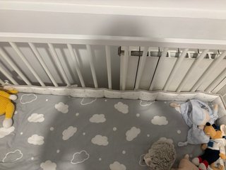 Cuna IKEA smagora con colchón y protector