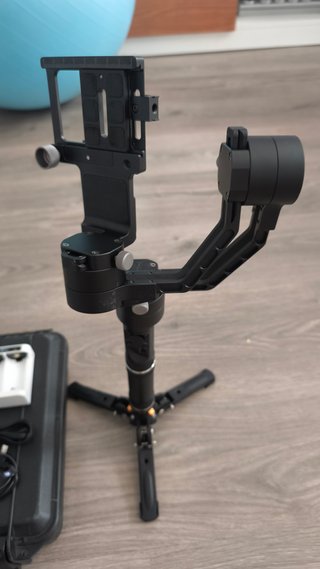 Estabilizador Gimbal Zhiyun Crane + Accesorios