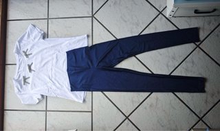 Completo bianco e blu