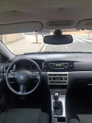 Toyota Corolla 2005