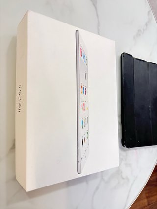 Apple iPad Air Plata/Blanco