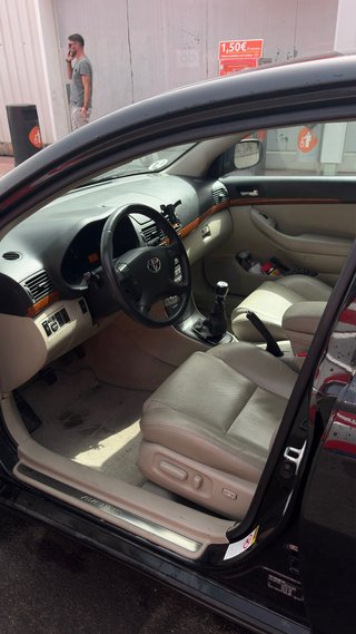 Toyota Avensis 2008