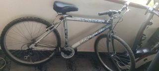 Bicicleta TRACKER Upride Aluminio 26" 7discos.