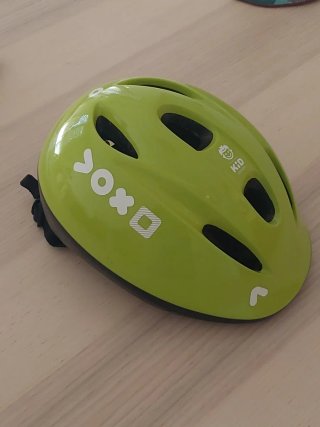 Casco infantil Decathlon verde