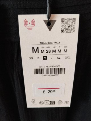 Vestido negro Zara tirantes corto