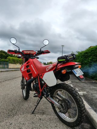 Honda CRM 75R Roja y Blanca