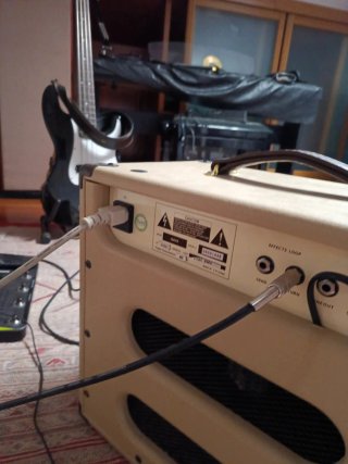 Amplificador Guitarra Válvulas HB GA15