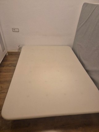 Cama IKEA 140x200 (Base + Colchón)