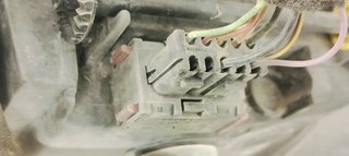FARO DERECHO OPEL CORSA D 1.2I 80 13186382