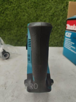 Martillo lijero 17mm a batería - Makita