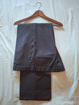 Traje de raya diplomática
