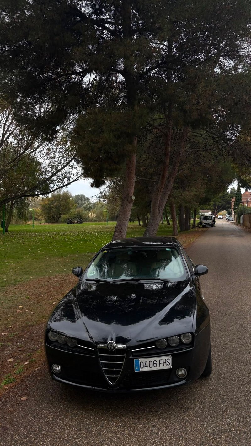 Alfa Romeo 159 2007 - foto 1