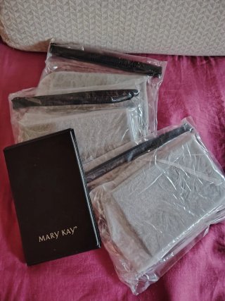 Espejo Mary Kay Negro y Rosa