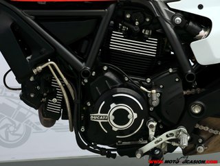 DUCATI SCRAMBLER URBAN MOTARD -A2-