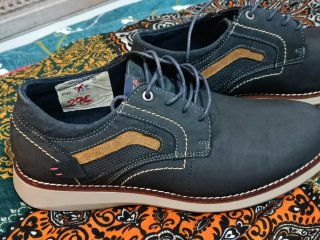 Scarpe eleganti da uomo blu e marrone
