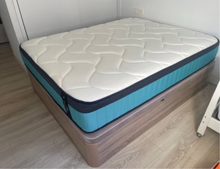 Canapé y Colchón 150x190cm (Como Nuevo)