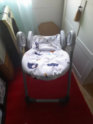 Silla de comer para bebé con estampado