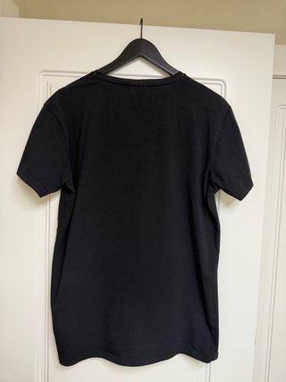 Camiseta Adidas Negra Logo Relieve