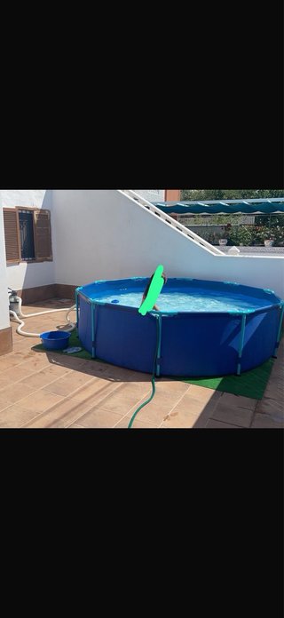 Piscina desmontable con depuradora de arena