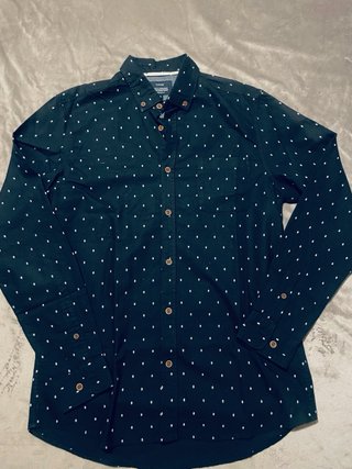 Lote 2 Camisas talla S