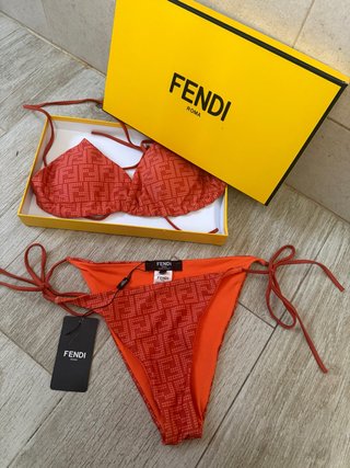 Bikini Fendi Naranja y Rojo