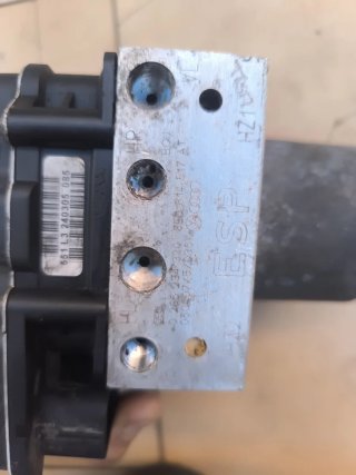Centralina ABS Audi A6 8E0910517B018