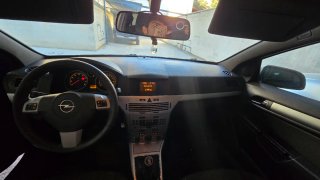 Opel Astra 2007