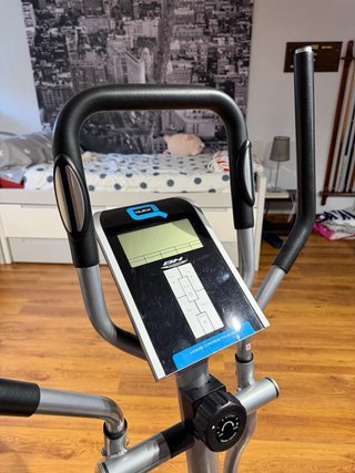 Elíptica BH Fitness Quick Gimnasio Casa
