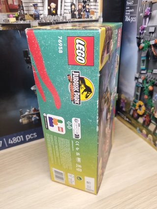 LEGO 76958 Jurassic Park Dilophosaurus jeep