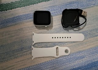 Reloj Inteligente Smartwatch Negro y Blanco