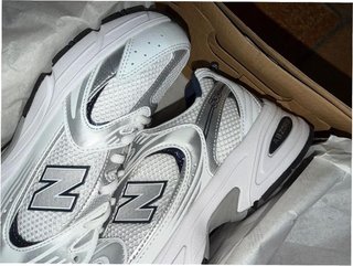 New Balance 530 Blanco Plata Marino Talla 43