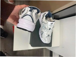 New Balance 530 Blanco Plata Marino Talla 37