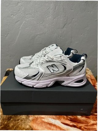 New Balance 530 Talla 38 Blanco Plata Marino