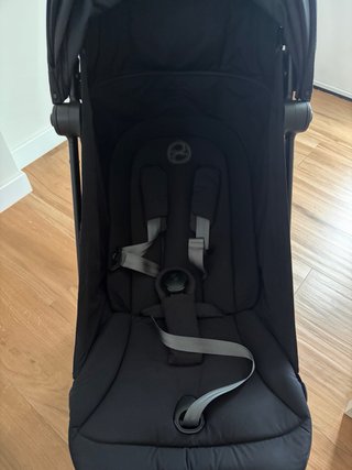 Silla de paseo Cybex Coya compacta