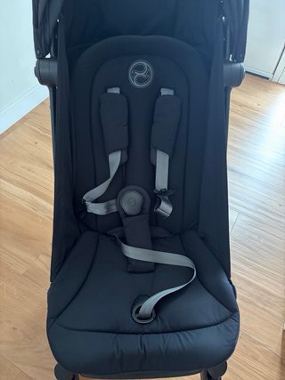 Silla de paseo Cybex Coya compacta