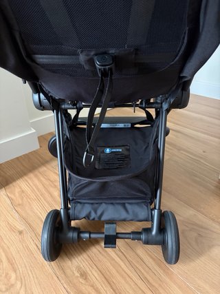 Silla de paseo Cybex Coya compacta