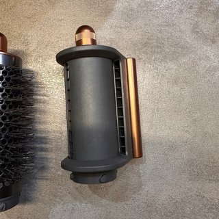 Dyson Airwrap Piastra e Accessori