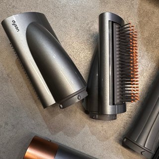 Dyson Airwrap Piastra e Accessori