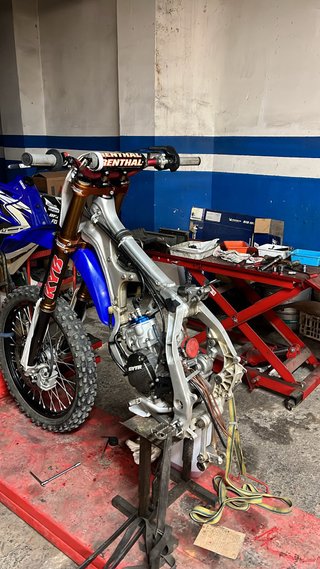 Yamaha YZ 125 GYTR Motocross