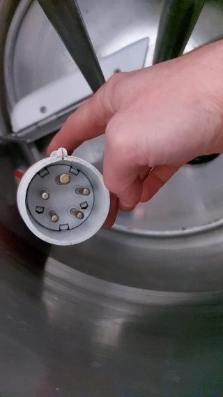 Marmita cuece crema 50kg con removedor