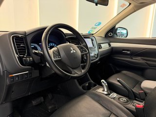 Mitsubishi Outlander 2015